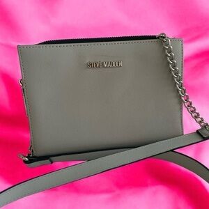 Steve Madden Gray‎ Crossbody Shoulder Bag with Chain Strap.